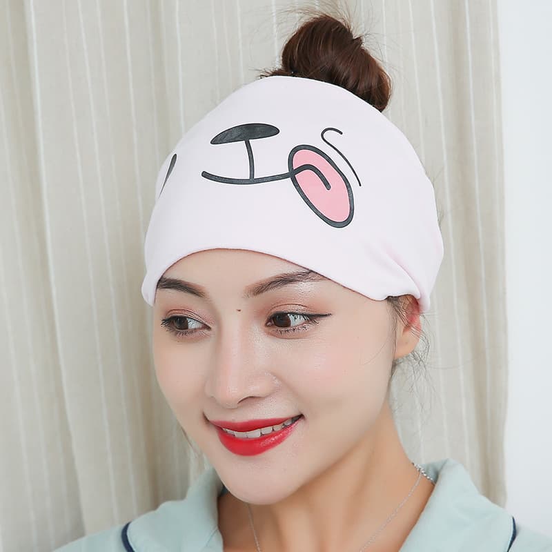 Smiley Bear Light Powder Headscarf (Four Seasons)