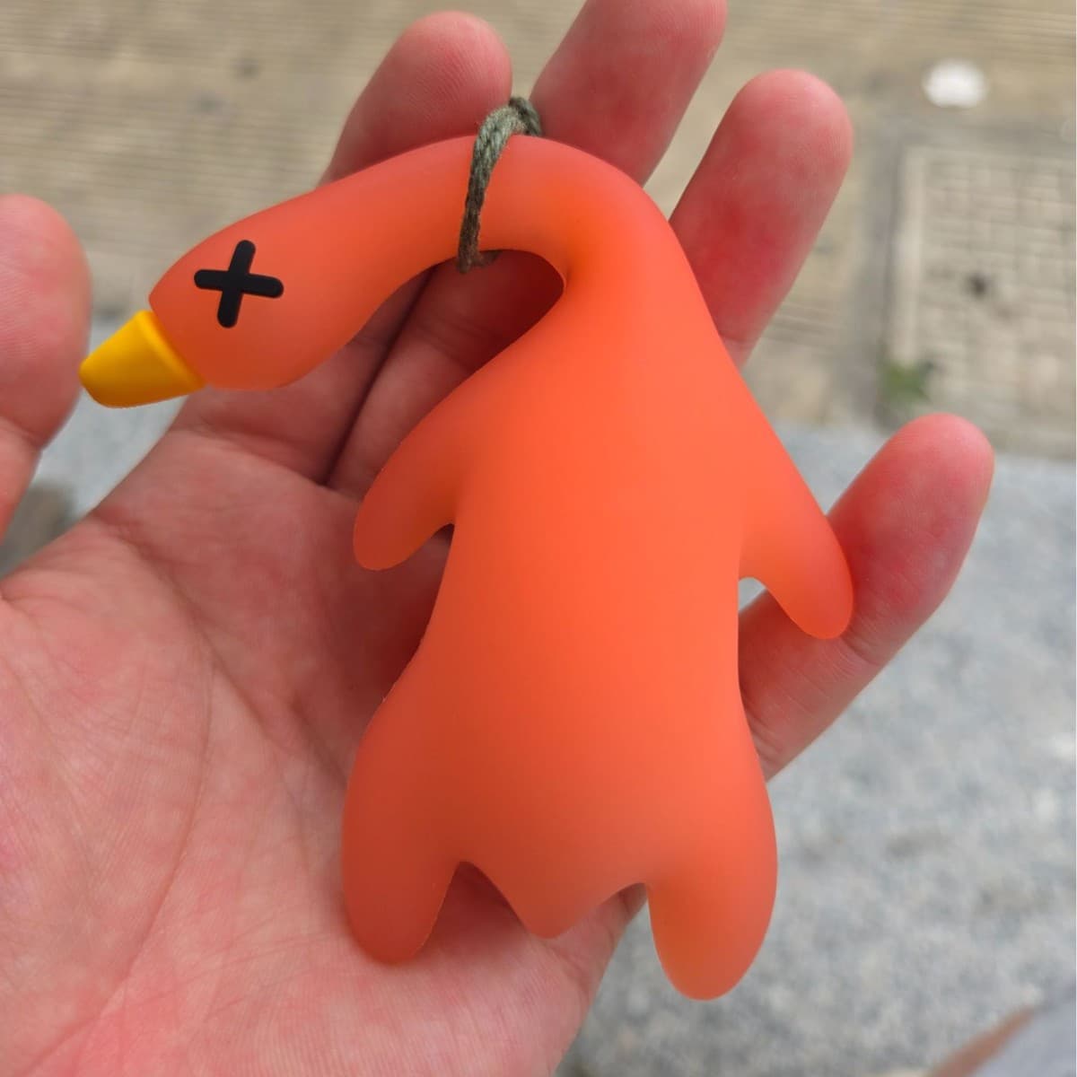 10cm large roast duck - comes with lanyard
