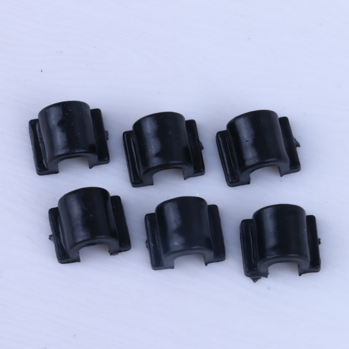 U-shaped black large base 1.2*1cm