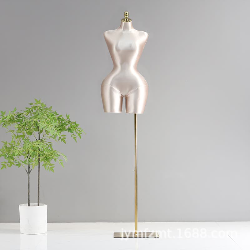 European and american plus size female model + l brushed gold square---champagne color