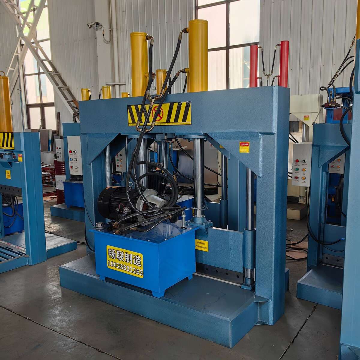 Natural Rubber Double-Cylinder Rubber Cutting Machine for Rubber Factory Cutting, Model Changlian 1200, Supplied 1