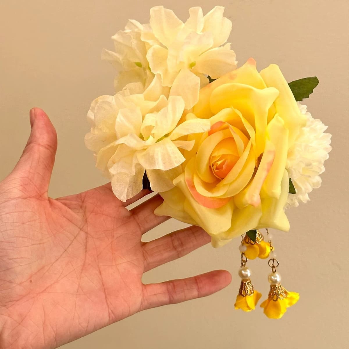 Yellow flower tassel pearl hair clip