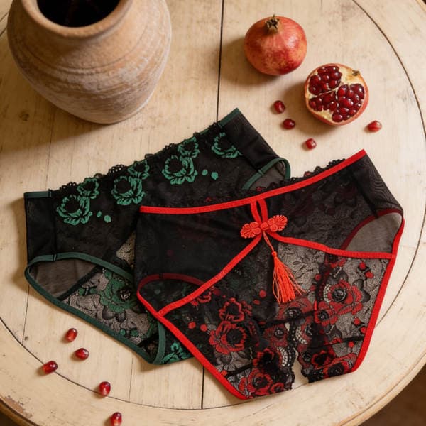 Aiyang Orijinal Böyük Ölçülü Seksual Güpürlü Torlu Açıq Qasıqlı Qadın Alt Paltarı