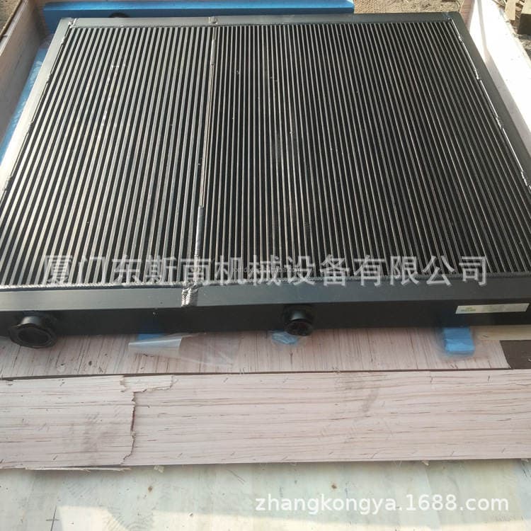 Applicable to Yingkou Atlas wind cooler tubular radiator accessories 2203040000 compression equipment 4