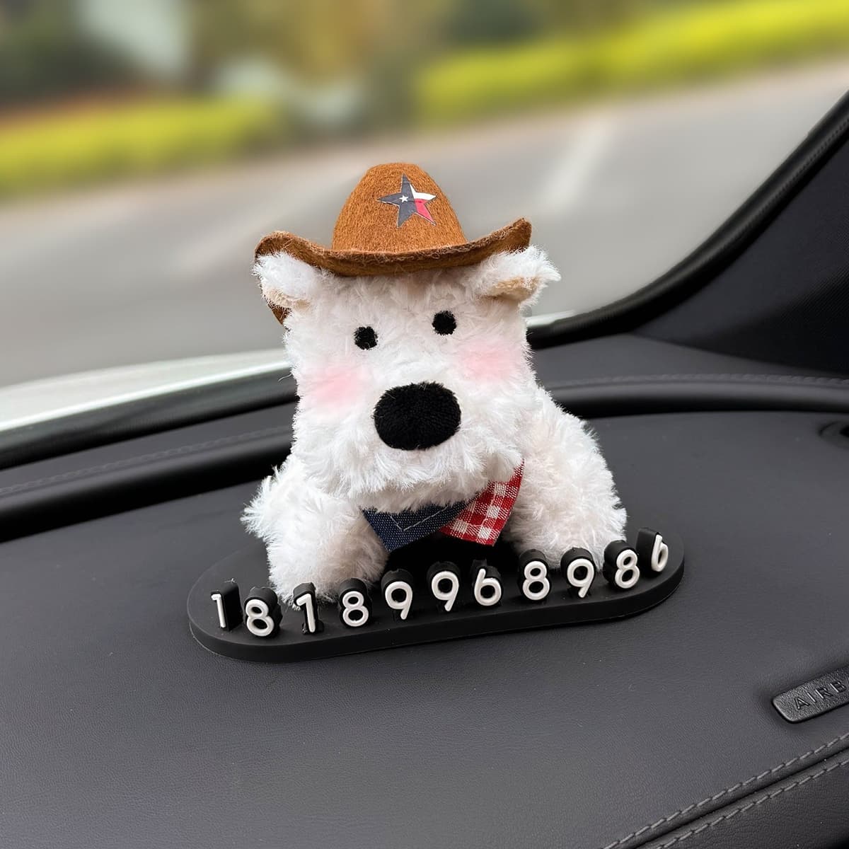 Western cowboy west highland + black stop sign (send 4 sets of numbers)