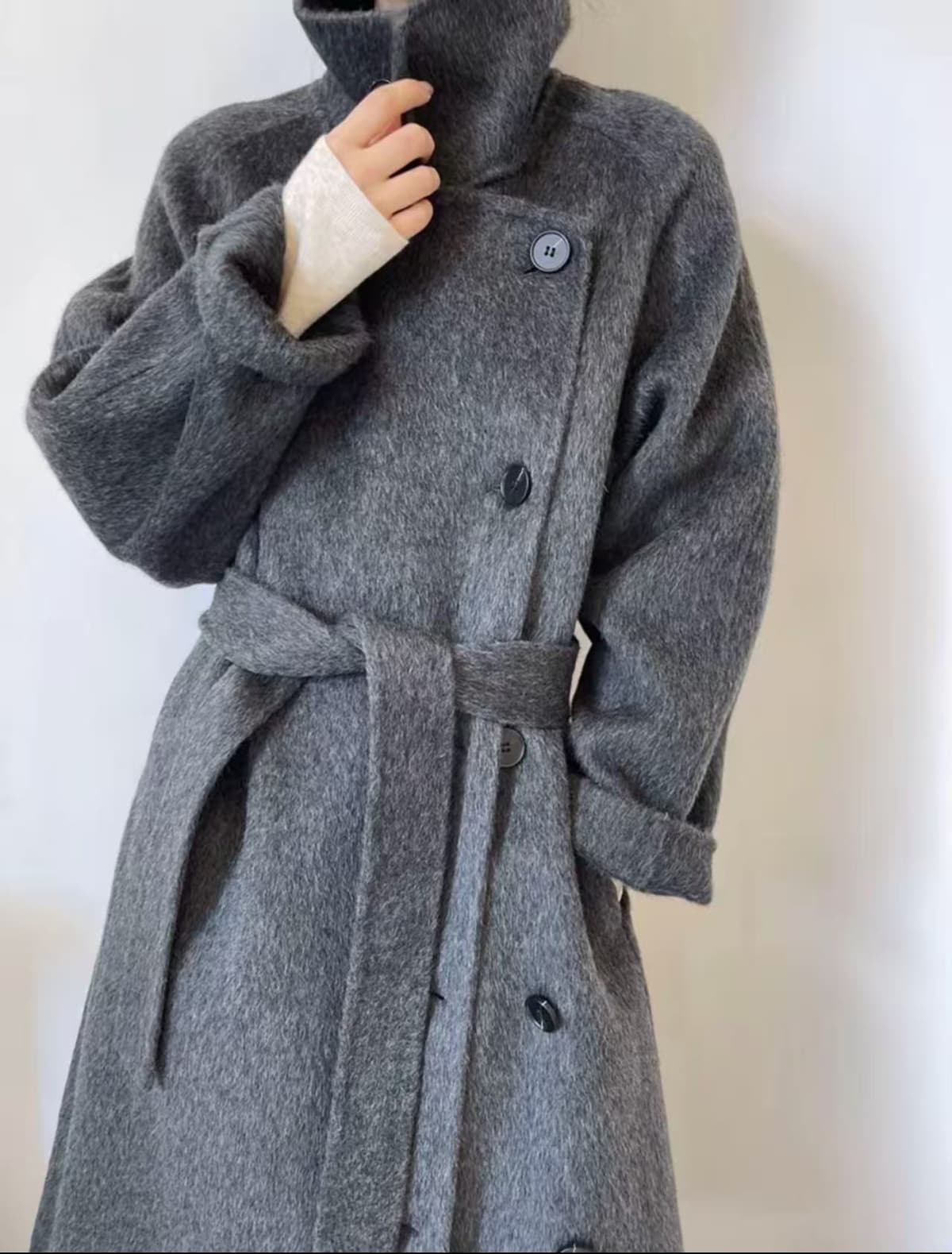 High-grade gray