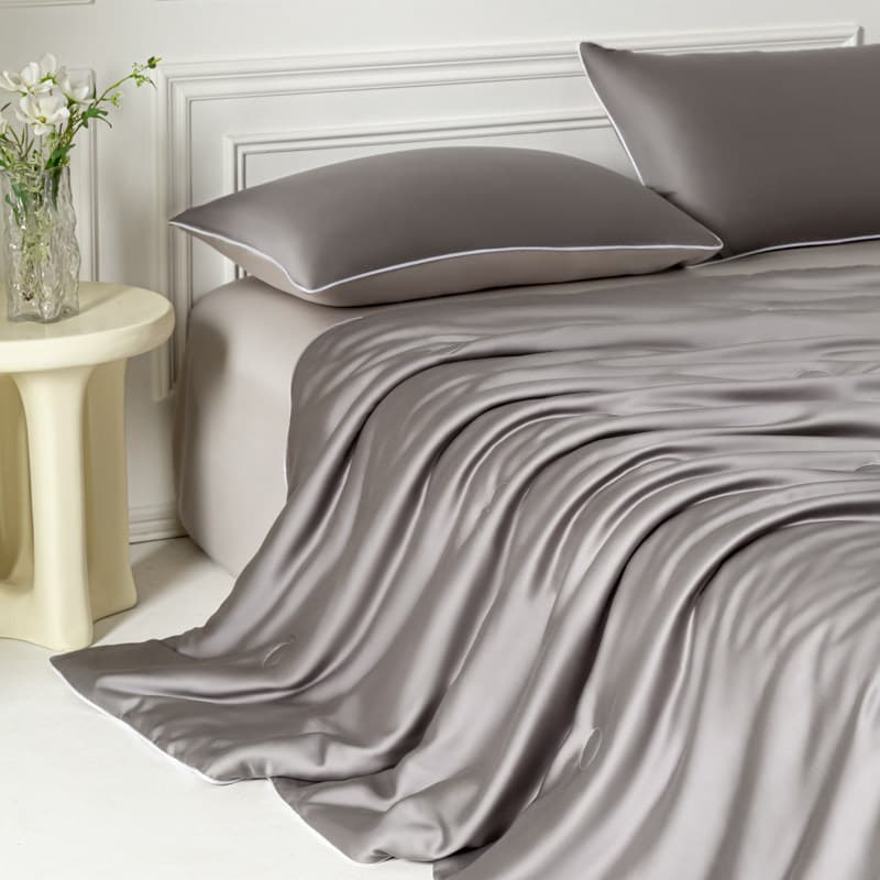 Mountain ash + medium gray
