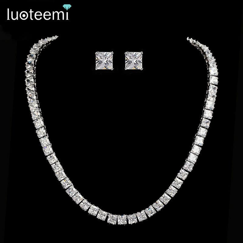 Z 12110902 (including earrings)