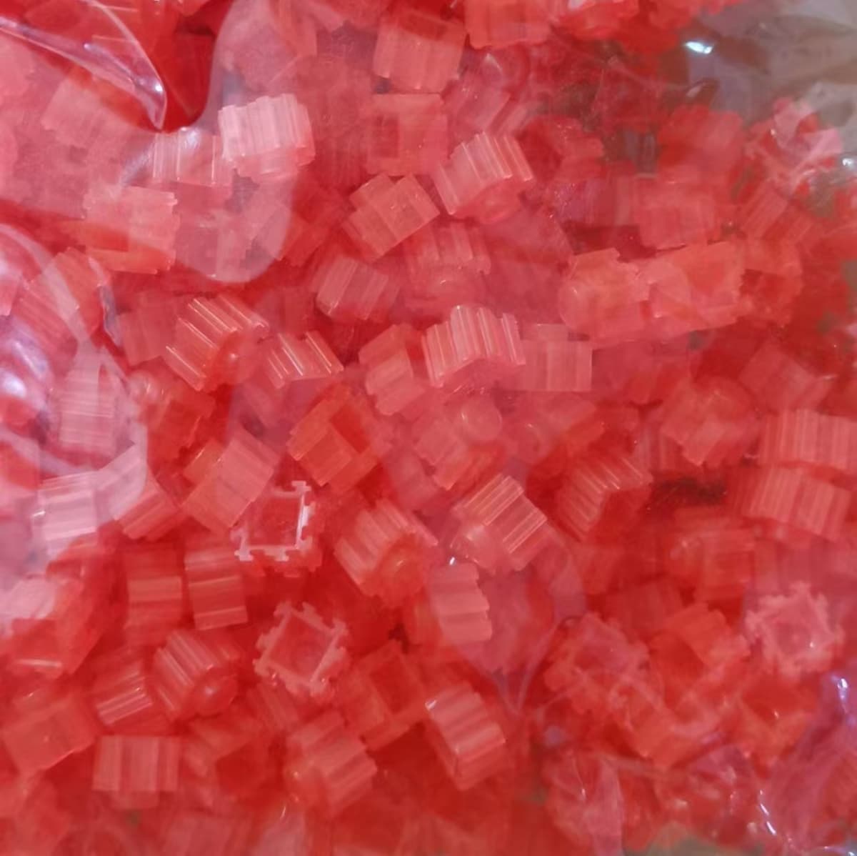 Transparent red