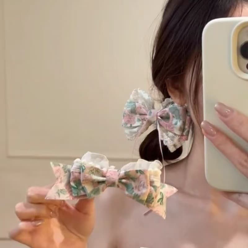 5050 monet garden-beaded duckbill clip