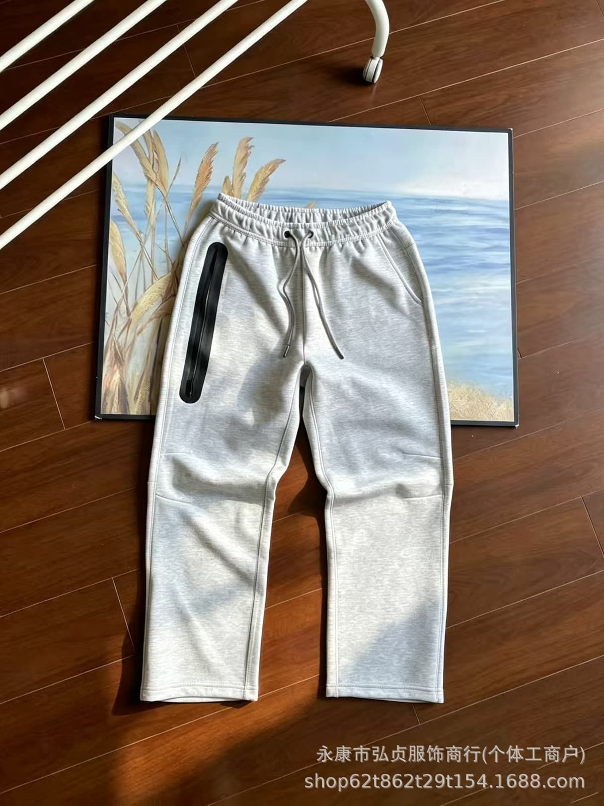 Pants.light gray