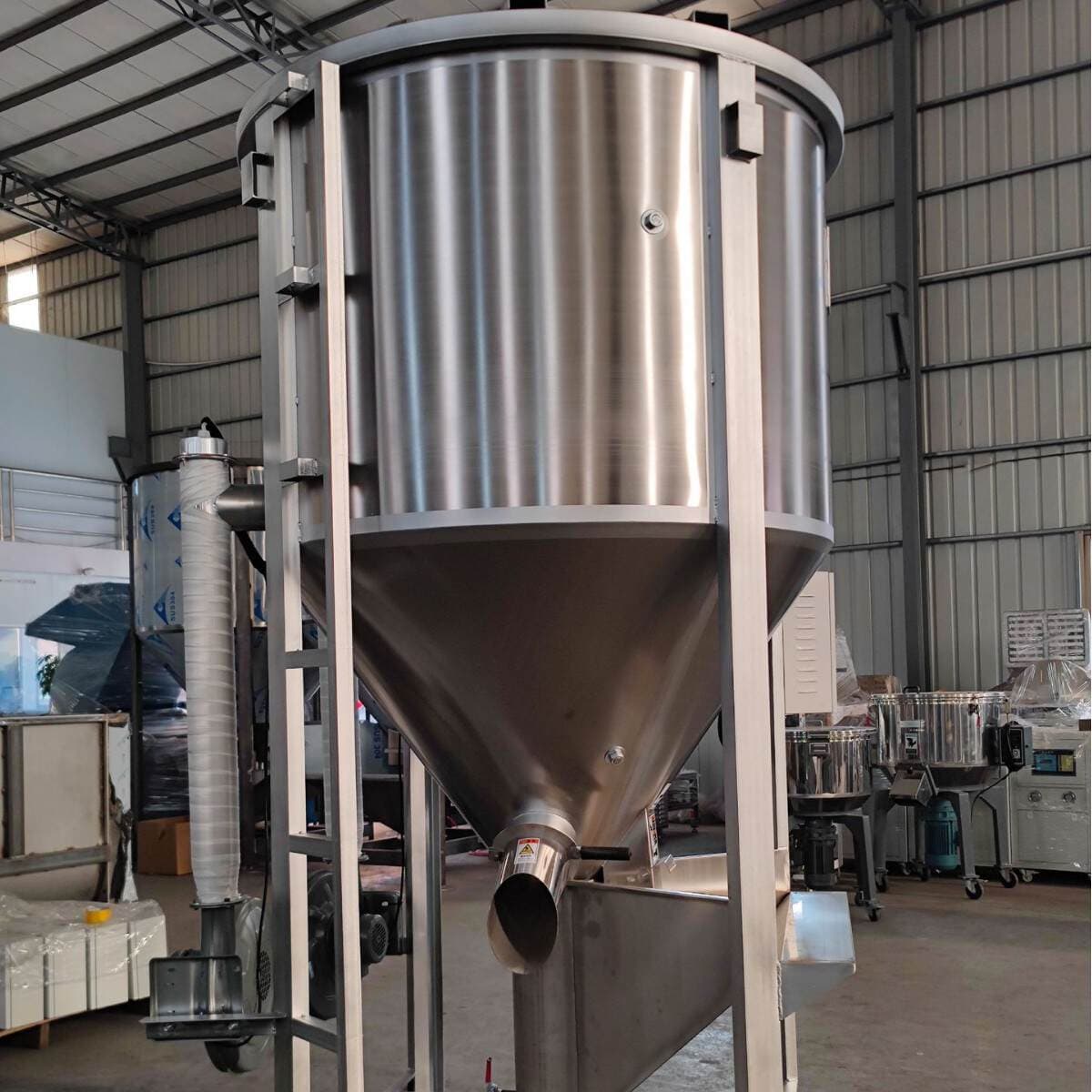 Plastik şaquli spiral qarışdırıcı və qurutma maşını (300 kq-15 ton) 4