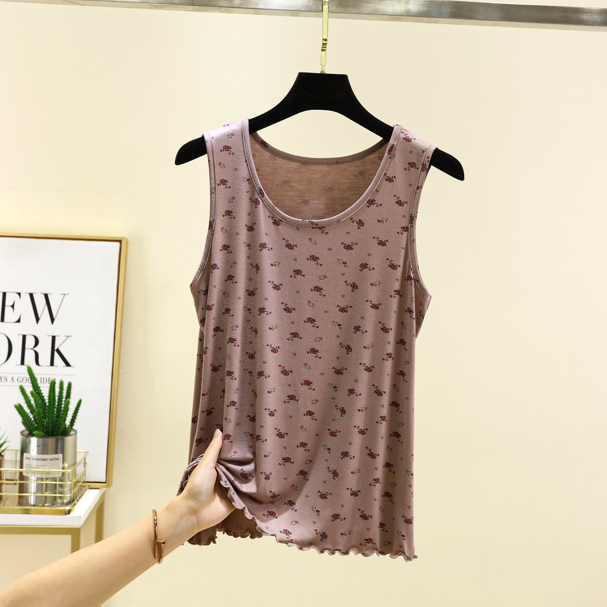 Khaki color