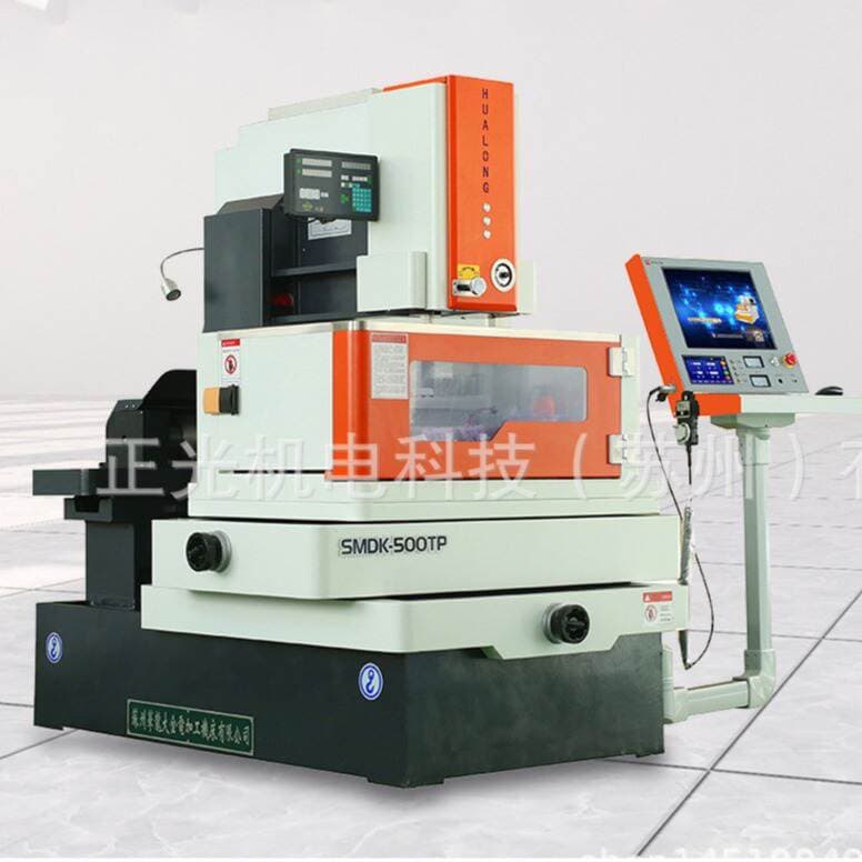 Orta ölçülü yüksək dəqiqlikli CNC EDM tel kəsmə maşını 4
