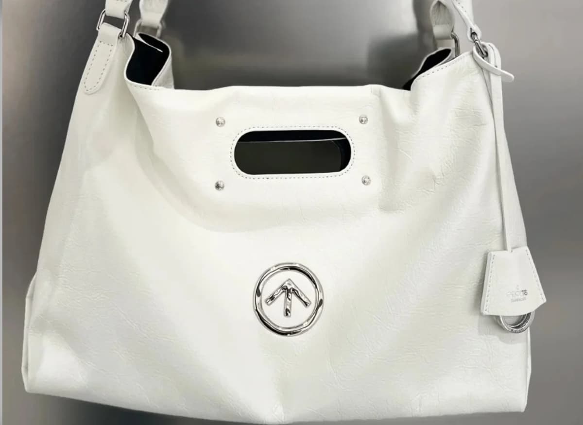 Haoyue white l-silver label