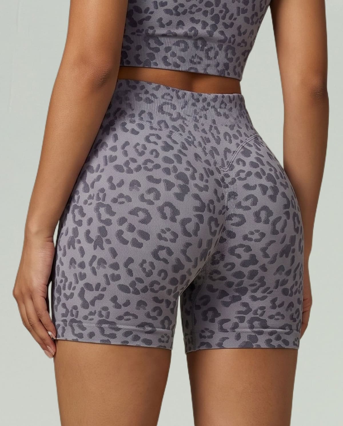 3d gray and black leopard print