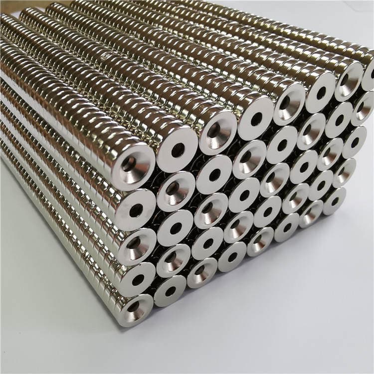 Strong Magnetic Magnet Round Magnetic Steel Magnet Ring-Shaped Strong Magnetic Sheet D15X3Mm Countersunk Hole M3 4