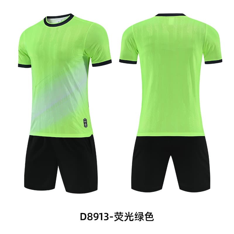 D8913-fluorescent green