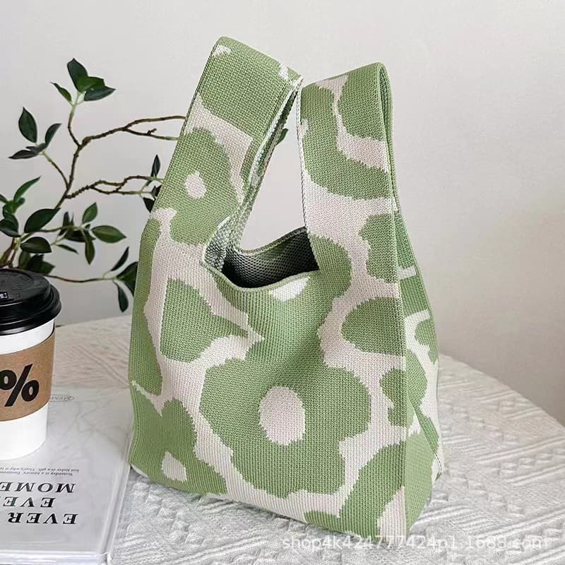 Flowers-Matcha Green