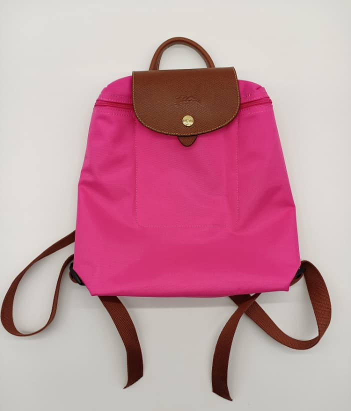 Classic barbie pink shoulders