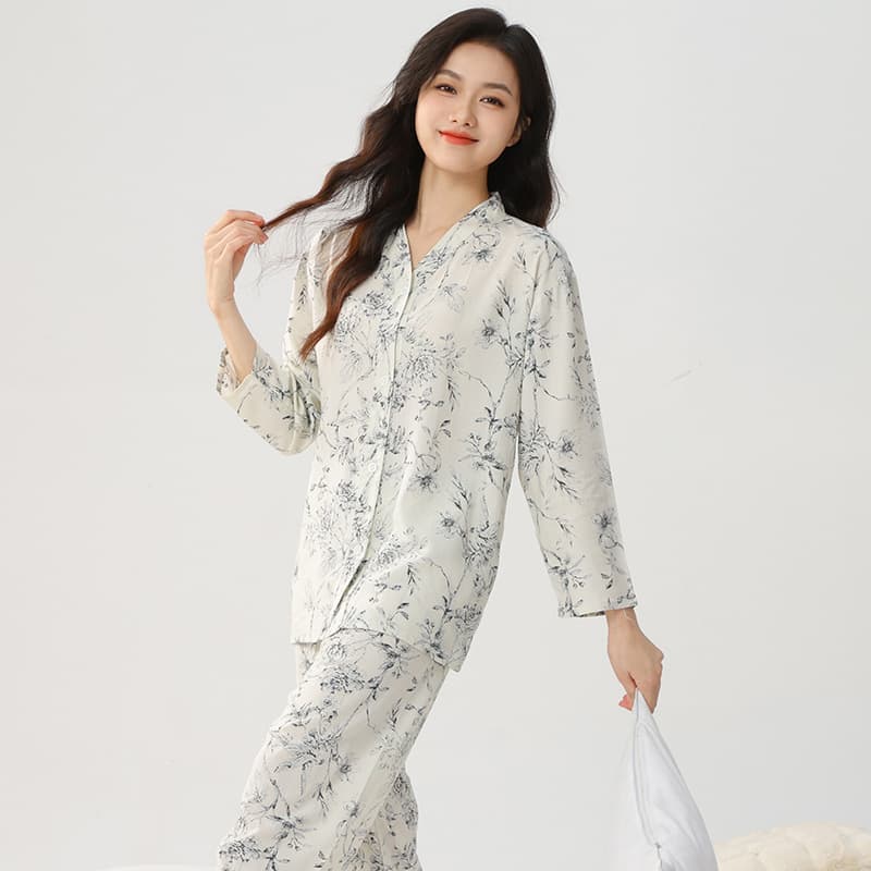 Cardigan with floral sketch design
