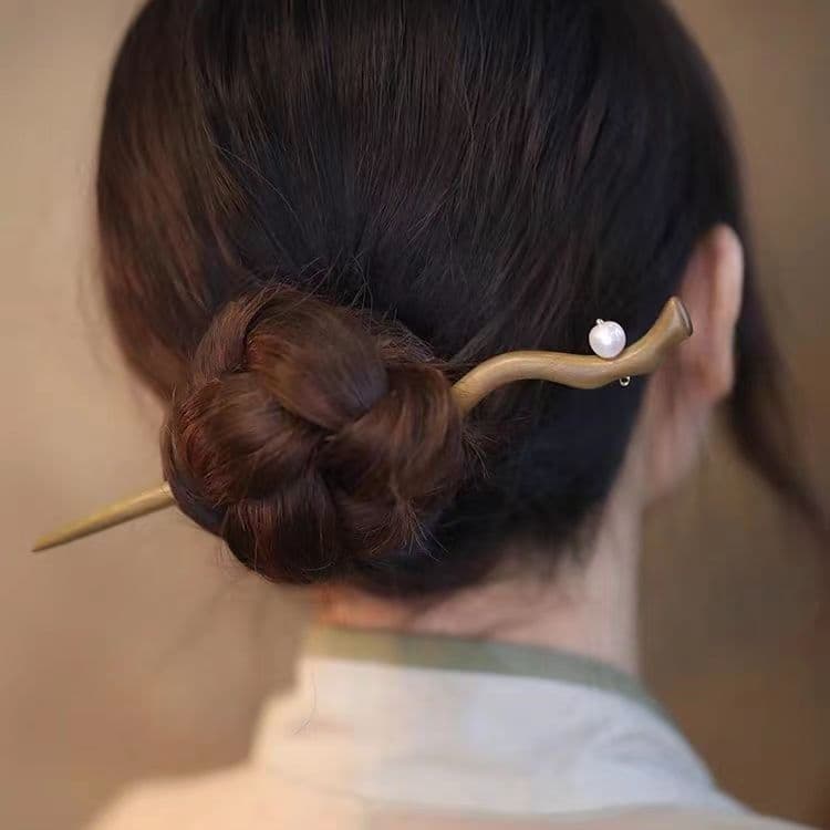 D42 green sandalwood pearl hairpin