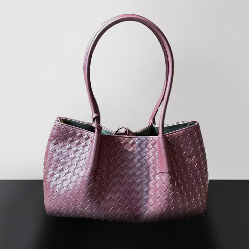 Burgundy medium size (40x17x27cm)