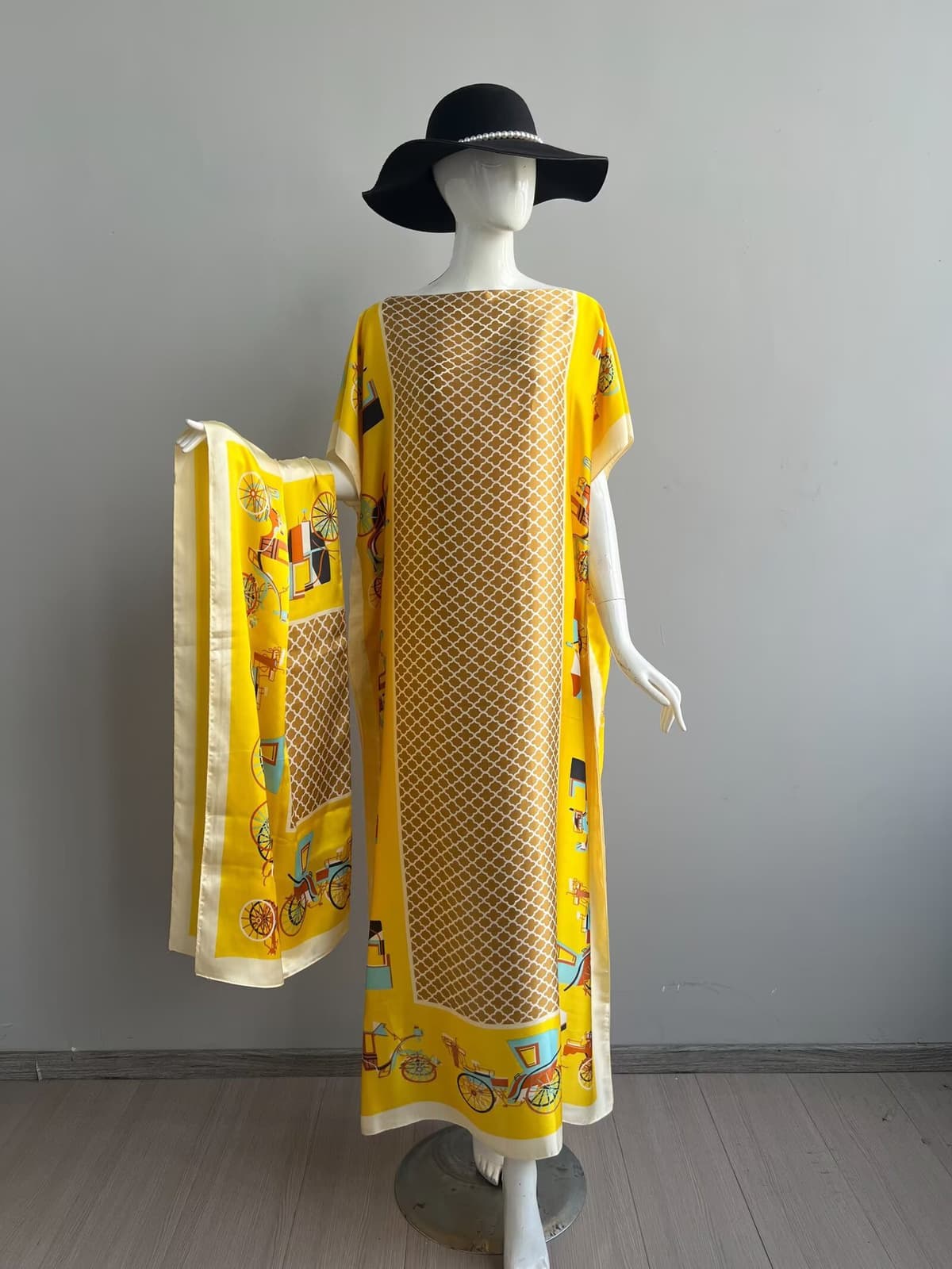 300-diamond carriage yellow