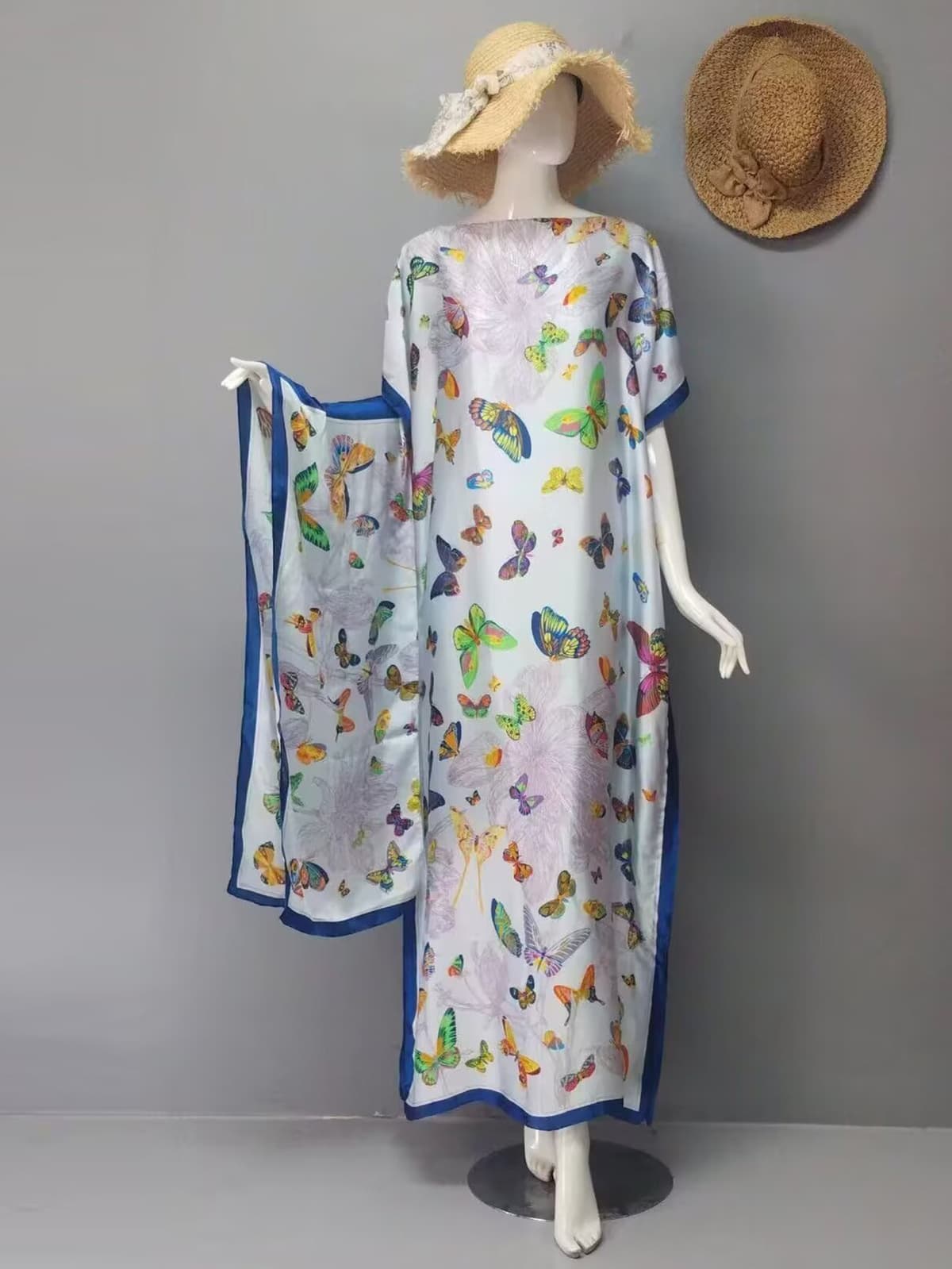 281-butterfly white-blue colorful