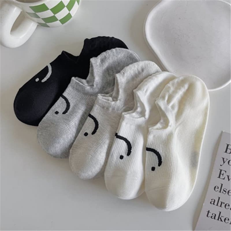 Women's invisible smiley face (10 pairs/pack of 5 colors mixed)