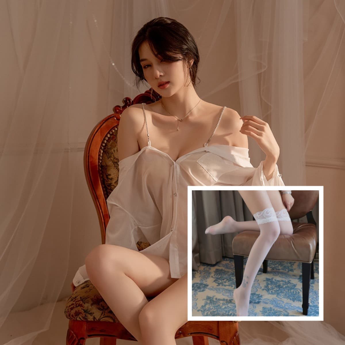 White + t pants + white stockings