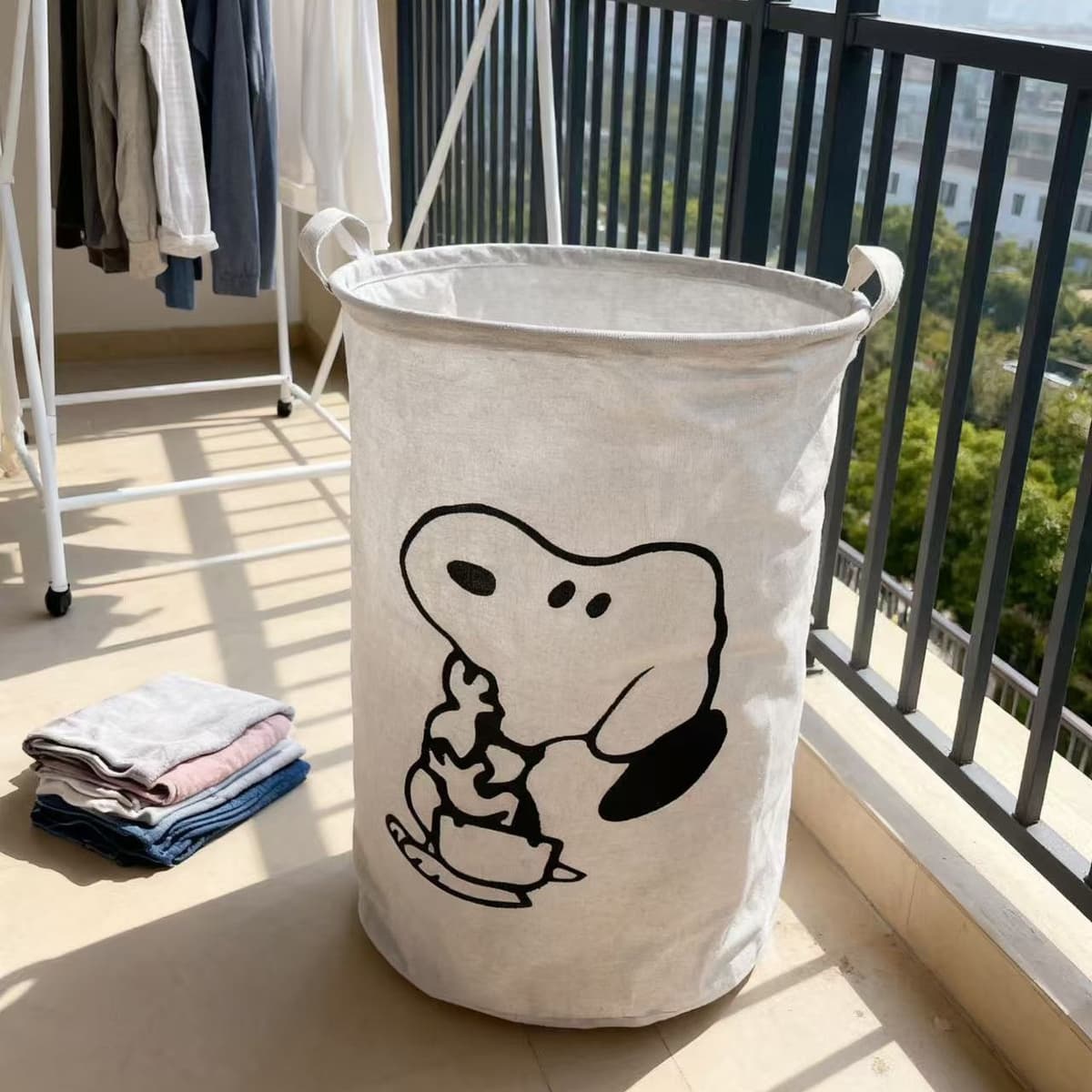 Cylinder [snoopy dog]
