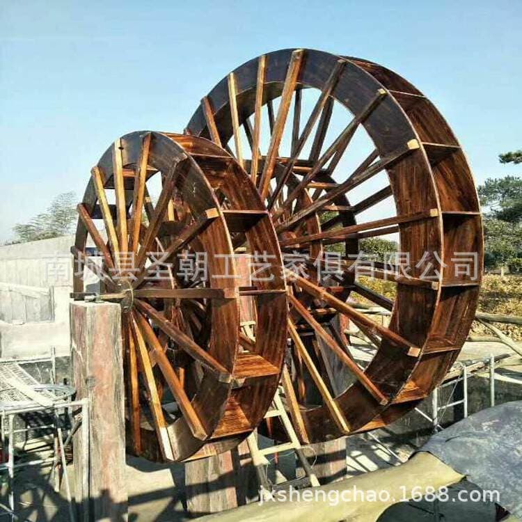 Antique-Style Water Wheel Made of Carbonized Anti-Corrosion Wood with Motor and Pedals, Anti-Corrosion Solid Wood for Outdoor Landscape Engineering Projects, Antique-Style Landscape 4