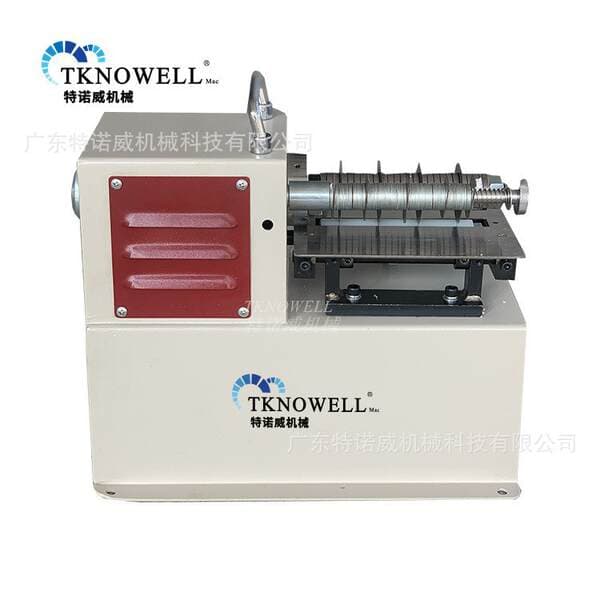 Automatic speed regulation electric leather slitting machine small round knife shoulder strap bag slitting machine machine rhinestone drawing machine tape cutting machine