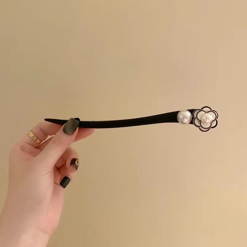 227# pearl white camellia hairpin