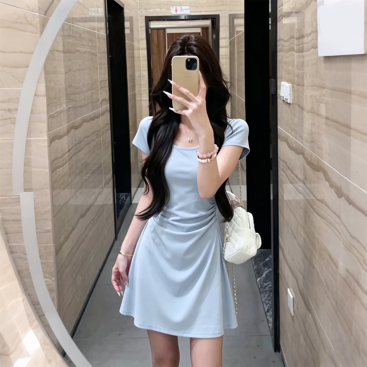 Blue [short style]