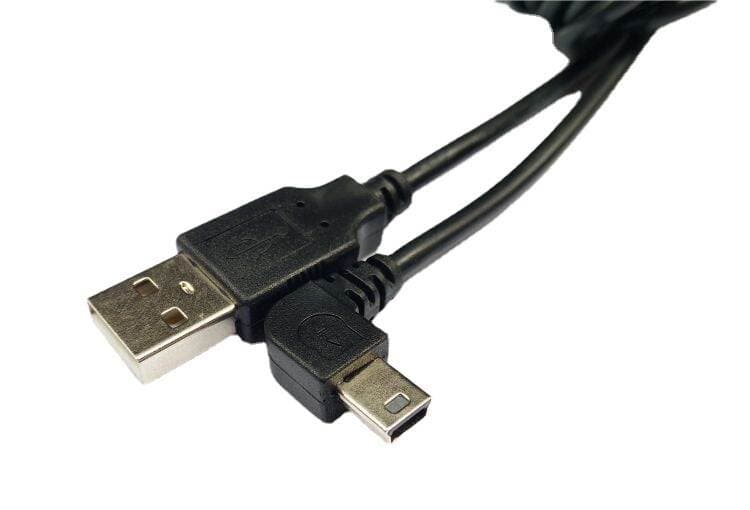 Avtomobil videoqeydiyyatçısı və naviqator üçün USB-dən Mini USB-ə enerji kabeli (3-5 m) 5