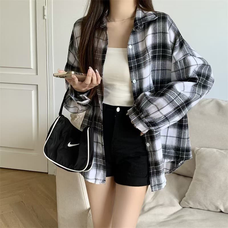 Black and white plaid