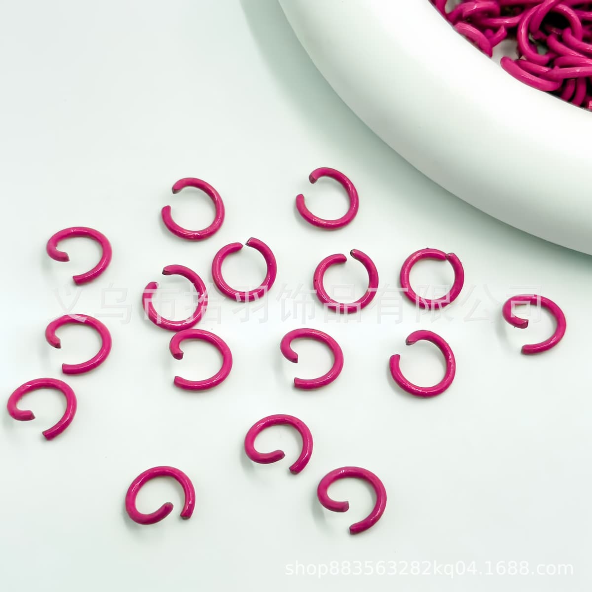 [light rose red] open ring
