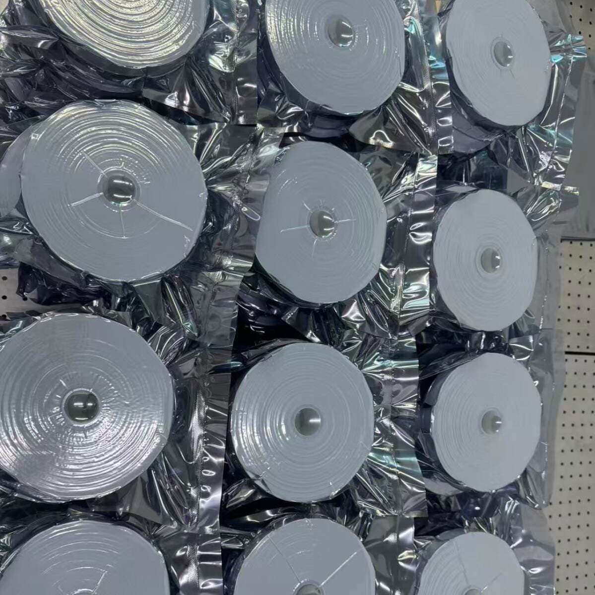Microfiber Twill Plain Weave Dust-Free Roll Cloth for Surface Cleaning, Large Roll Industrial Dust Removal Paper, Factory Direct Supply 3