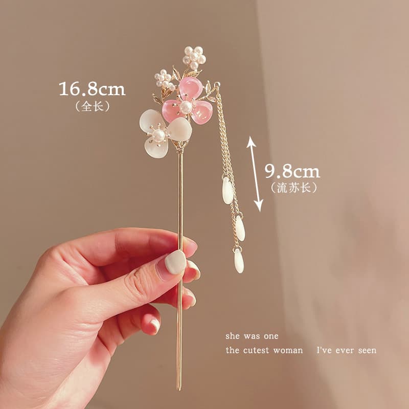 Pink and white flowers