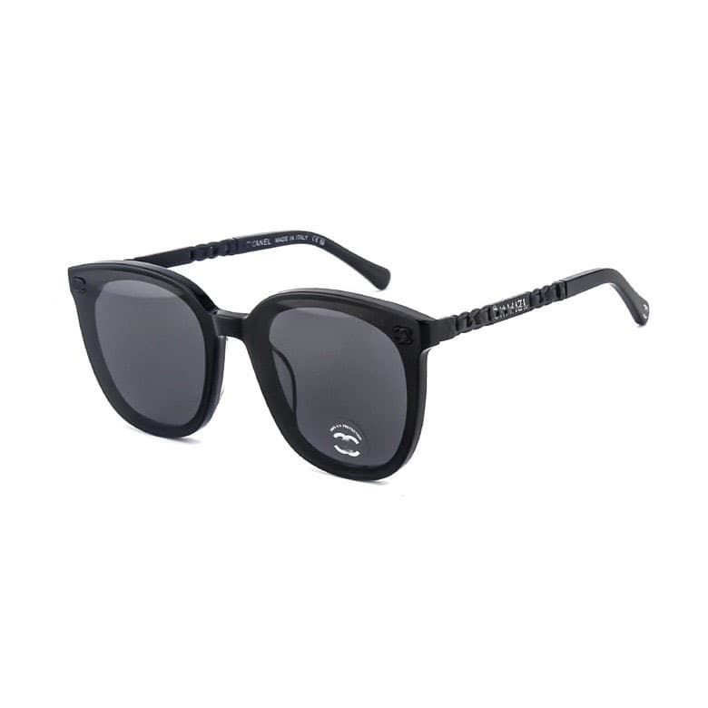 Black frame black label