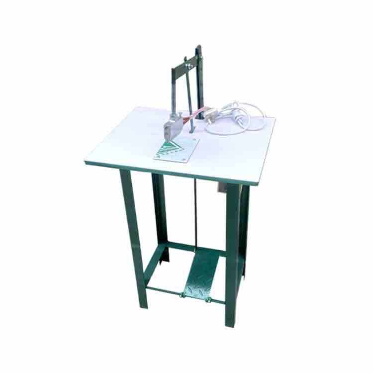 Dongguan yarı avtomatik ayaq pedallı isti kəmər kəsmə maşını (tekstil avadanlığı) 5