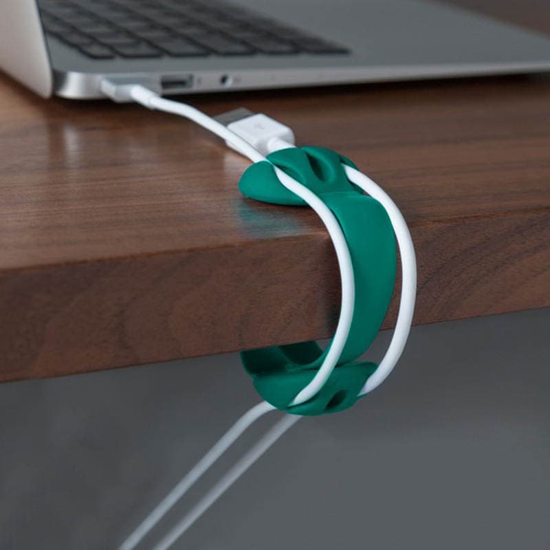 Masaüstü kabel təşkilatçısı 3