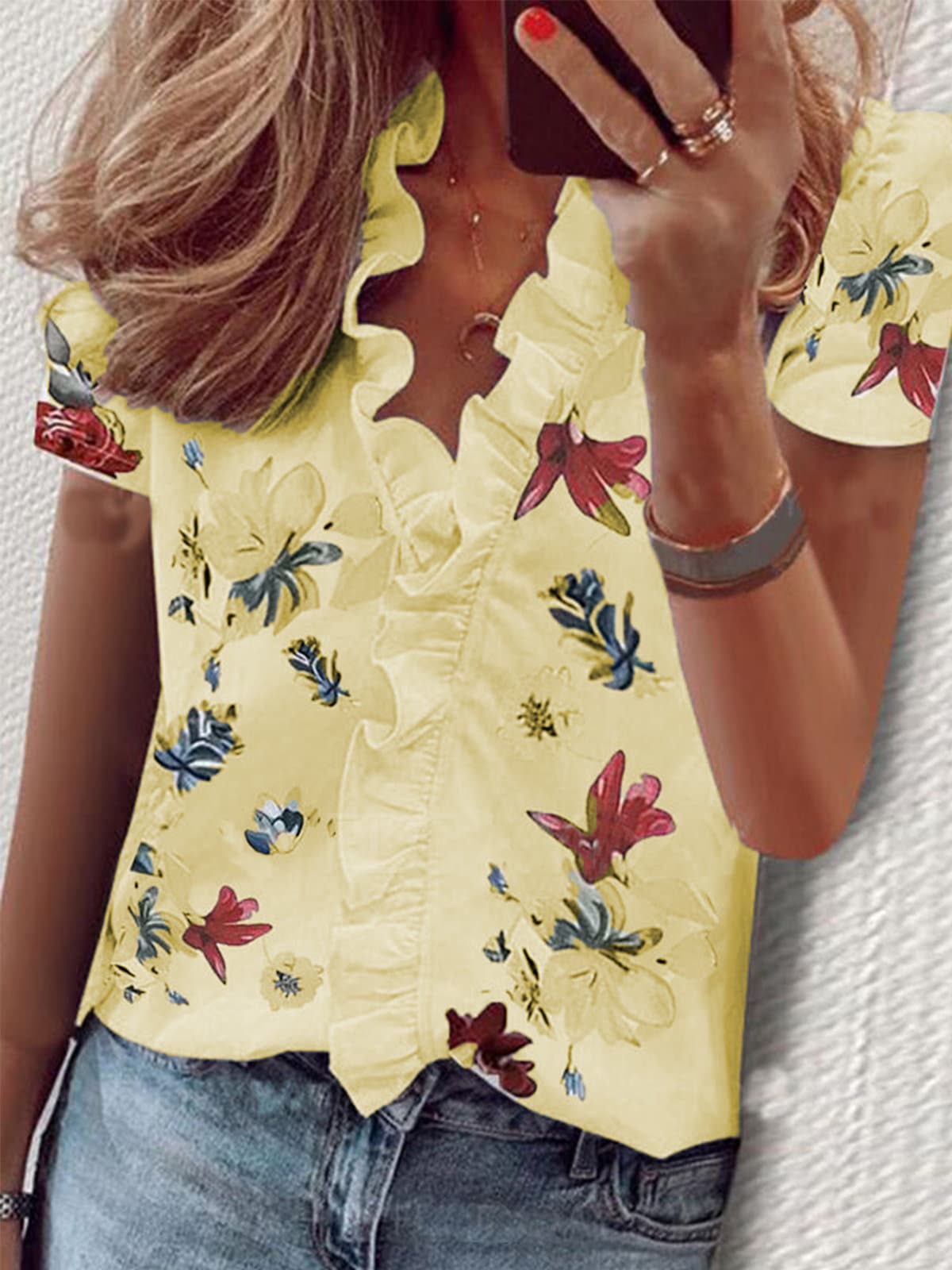 Short sleeves-big yellow flower
