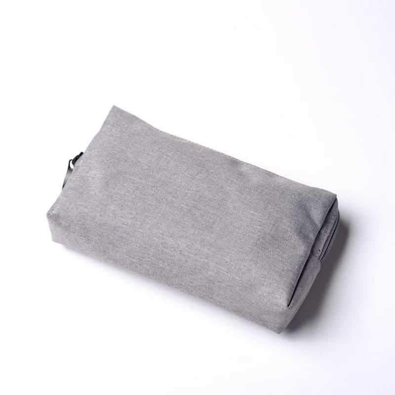 Light gray power pack