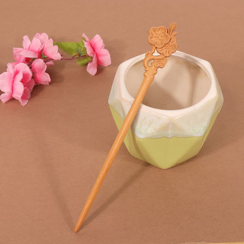 Double-sided carved peach wood hairpin-three plum blossom