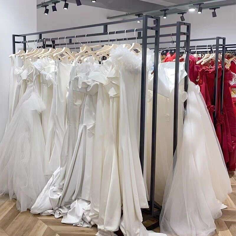 Model Display Stand, High-End Wedding Dress Store Floor-Standing Photo Studio Display Rack, Cheongsam Dress, Gold Xiuhe Dress Hanging Rack 1