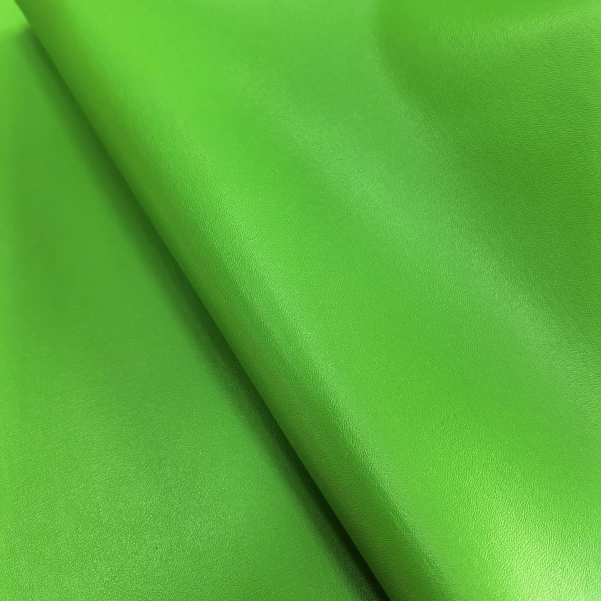 Fruit green