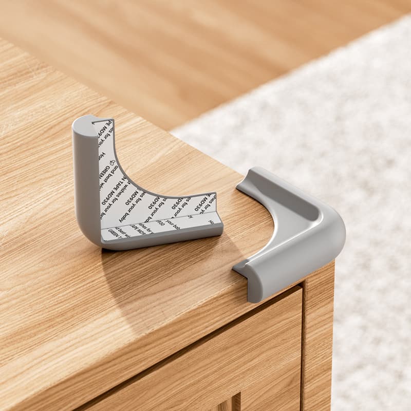 Large corner gray